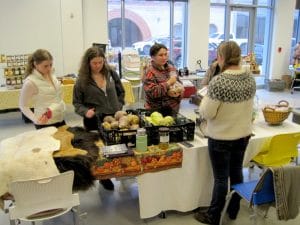 Winter2 Love Birds cust